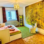 Haus Sanjenova 3*