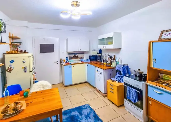 Haus Sanjenova 3* Kassel